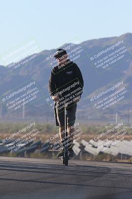 media/Oct-30-2025-Racers Edge (Thu) [[dabbdaf680]]/1-Around the Pits- Track Walk/